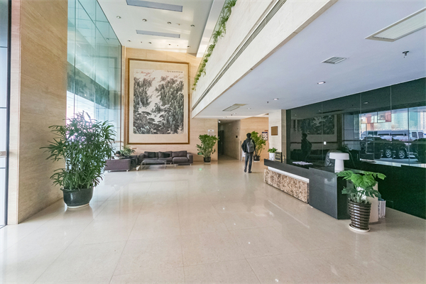 30456华仁凤凰国际大厦.jpg