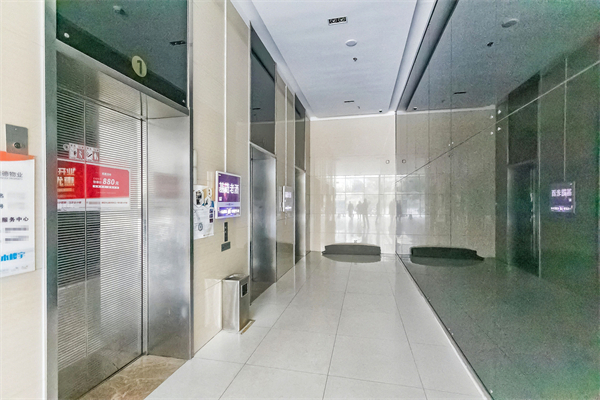 1761009636145091.jpg 30528长江1号.jpg