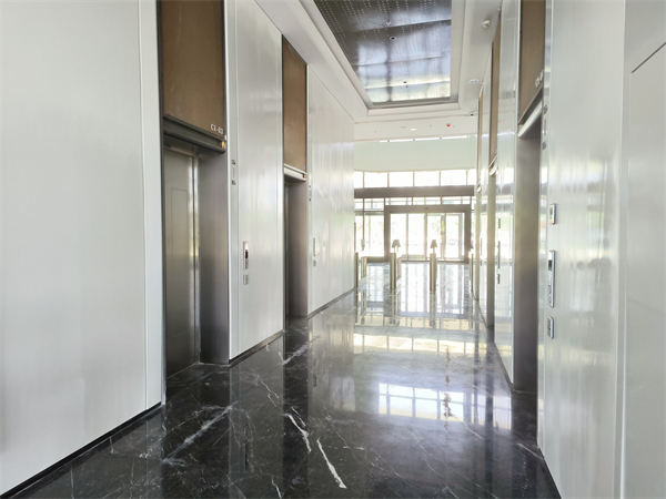 1761725925546180.jpg 0bbfb477f51064d561e8c2e22319a71d.jpg