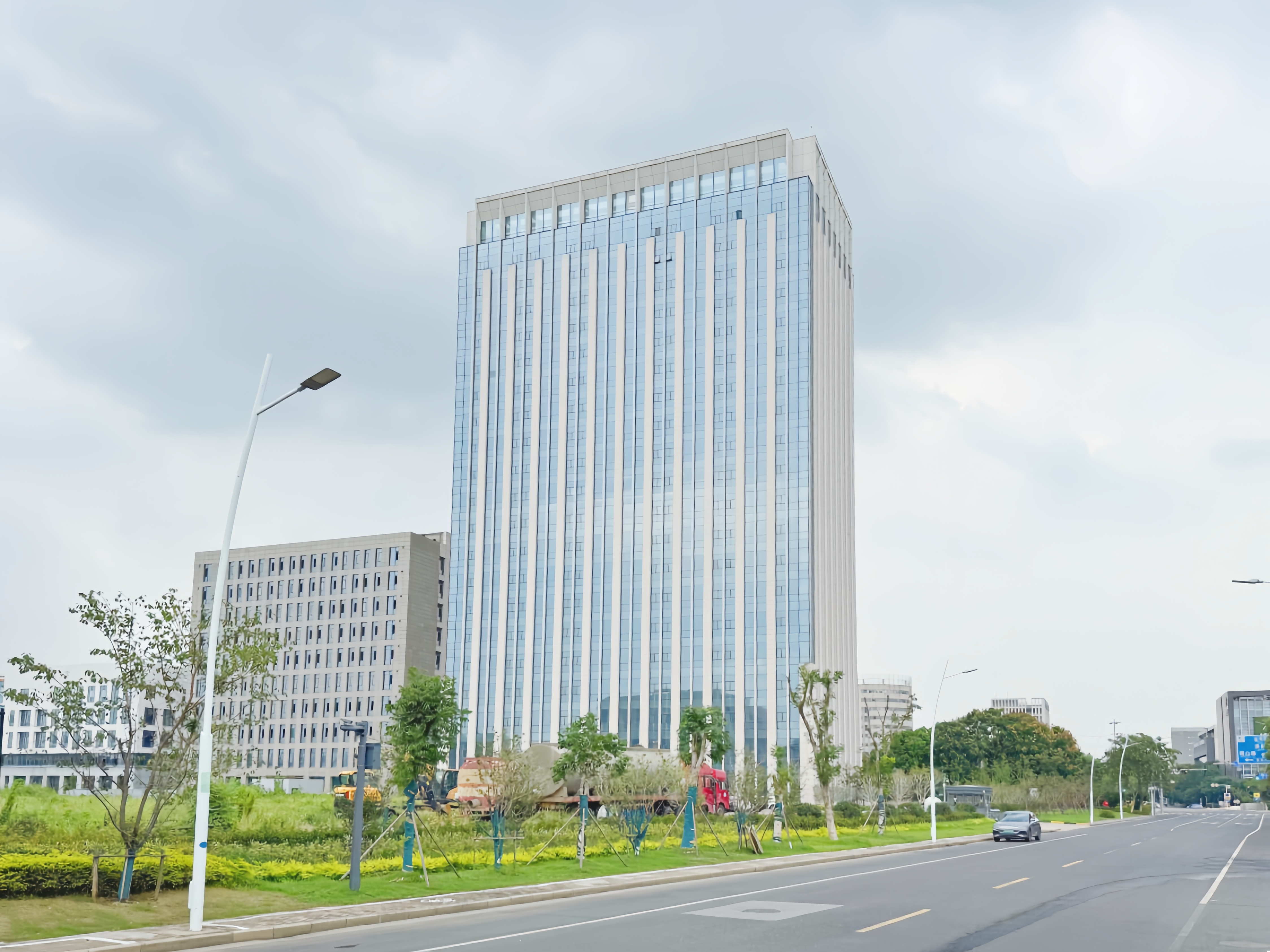 1762131324134656.jpg 1762131324134656.jpg