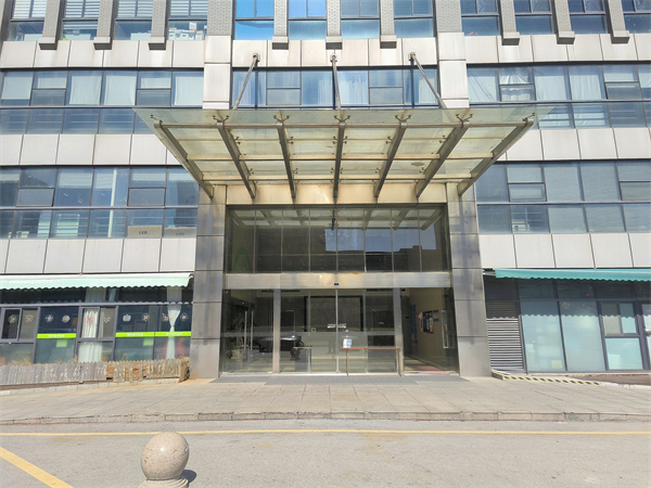 1762218851558766.jpg 81604f0524a0e7f16f377db879fffde.jpg