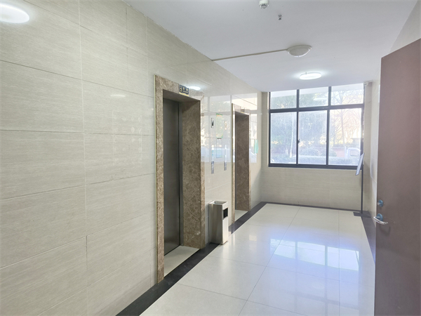 1762218875268853.jpg 0d4c039560f570a38b2b633d4208843.jpg