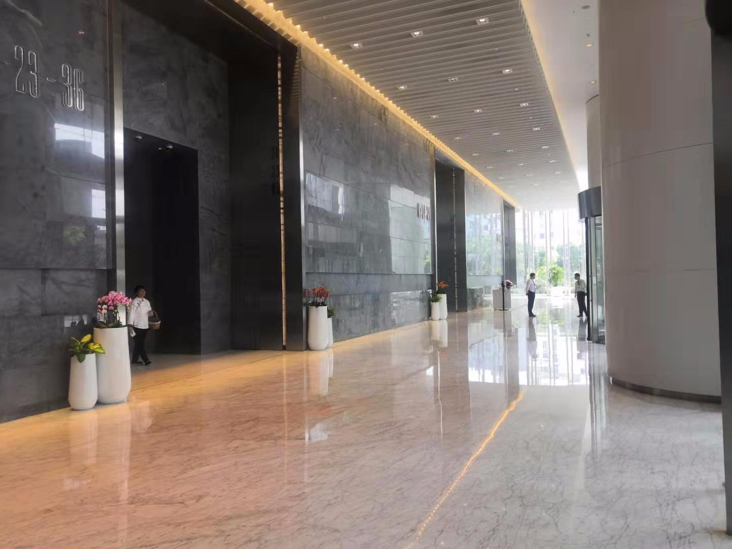 【恒隆广场写字楼/办公室出租|图片/租金/价格】-道东不动产