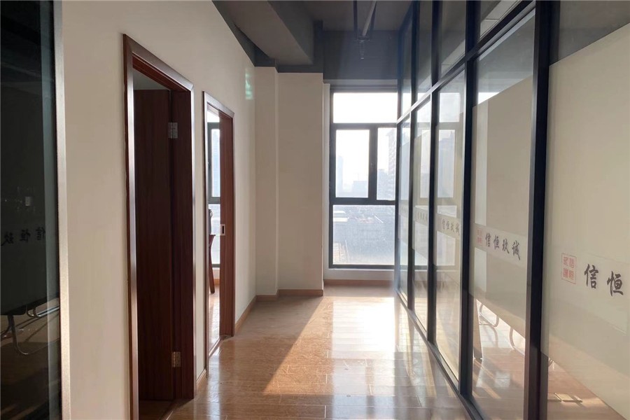 梁溪区写字楼 南长区 > 汇普金融大厦 > 汇普金融大厦出租房源1.